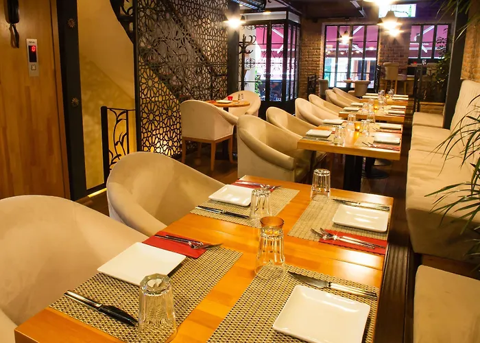 Istanburg Efes 2* איסטמבול