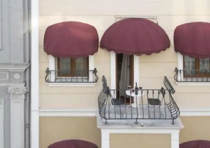 Istanburg Efes 2* איסטמבול