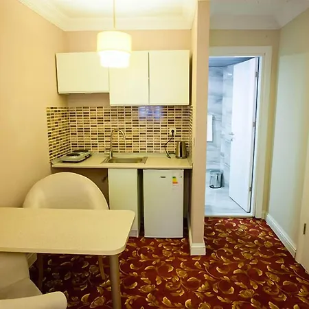 Istanburg Efes ホテル イスタンブール